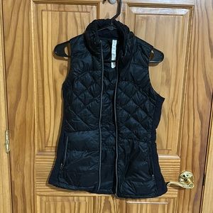 Black lululemon vest
